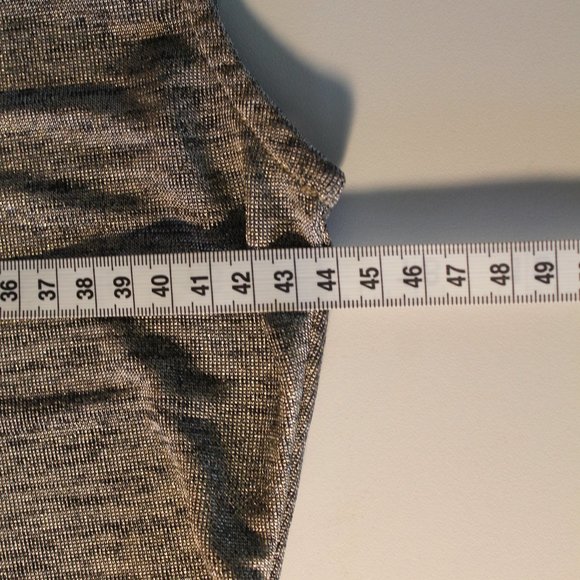 Calvin Klein Sleeveless Golden Womens Top - Picture 6 of 7